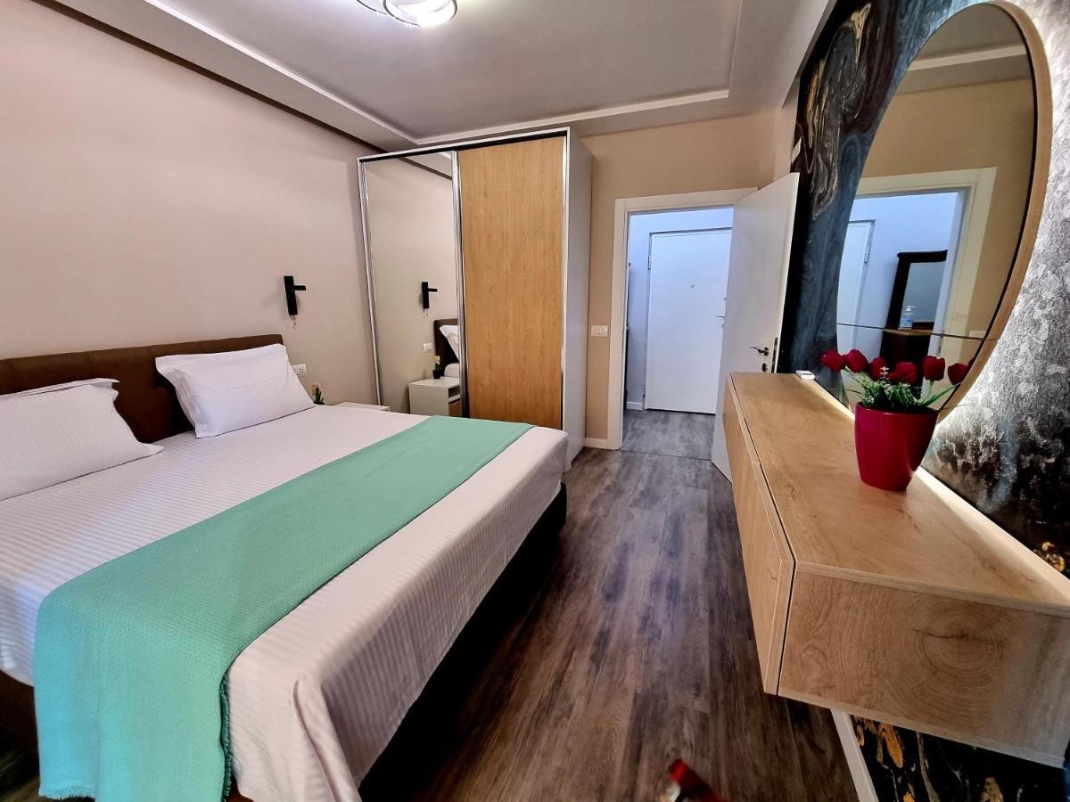 Lovely New Apartment Near Tirana'S Artificial Lake Buitenkant foto